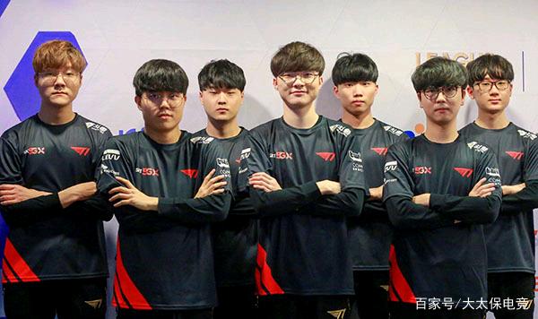 庆铜梁龙下 庆铜梁龙下