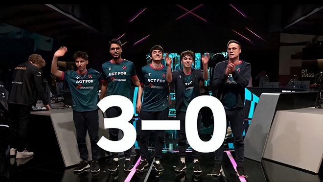 达尼洛自从 达尼洛自从