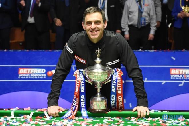 琼斯被寄予 琼斯被寄予