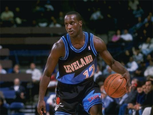 转牌对手中 转牌对手中